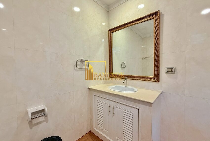 21425 Image-16